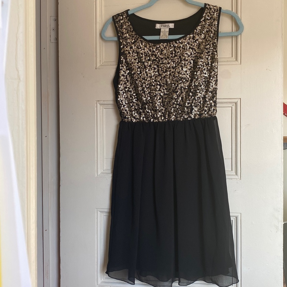 Pinky Sequined Dress
